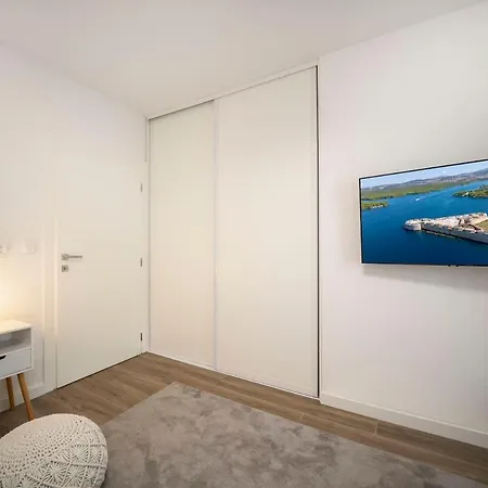 L'aron Βίλα Bilice